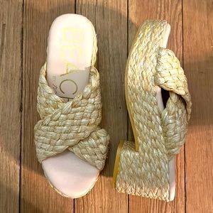 Straw wedges Coconuts by Matisse